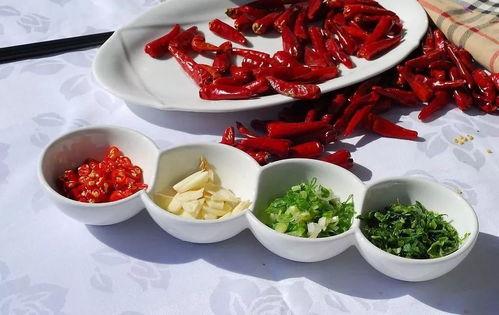 火锅麻辣烫调料爆料视频,独家爆料带你领略地道风味  第2张