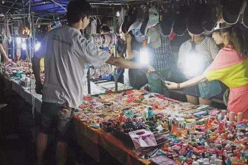 哈尔滨地摊生活爆料视频,街头烟火气中的市井百态 第2张 哈尔滨地摊生活爆料视频,街头烟火气中的市井百态 第2张