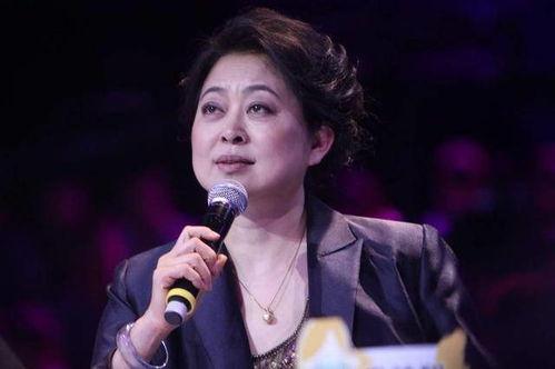 娱乐圈黑白爆料是什么,揭秘明星背后的真相与争议 第3张 娱乐圈黑白爆料是什么,揭秘明星背后的真相与争议 第3张
