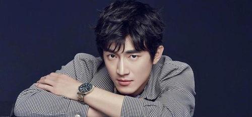 今日爆料明星张云龙,神秘女友身份引热议