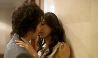 爱乱伴侣 在线观看,在线观看,揭秘情感纠葛的悬疑世界 第3张 爱乱伴侣 在线观看,在线观看,揭秘情感纠葛的悬疑世界 第3张