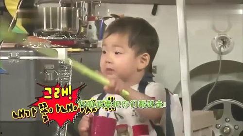 文儿爆料侄儿太胖视频,引发网友热议 第3张 文儿爆料侄儿太胖视频,引发网友热议 第3张