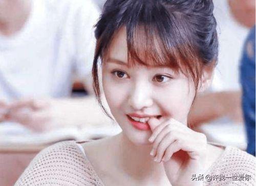 娱乐吃瓜表妹,吃瓜表妹带你领略明星幕后故事  第2张